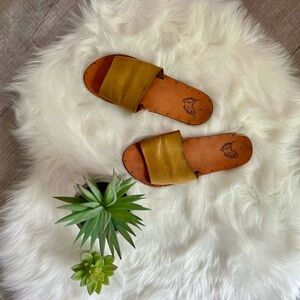 BEEK | Mustard Gold Slide Sandals